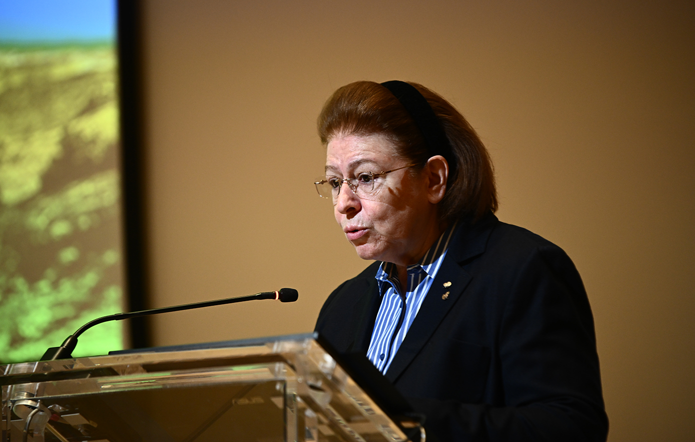 Μενδώνη για Σαββόπουλο: Τα τραγούδια του μας καθόρισαν – Αποχαιρετώ έναν ανεκτίμητο φίλο