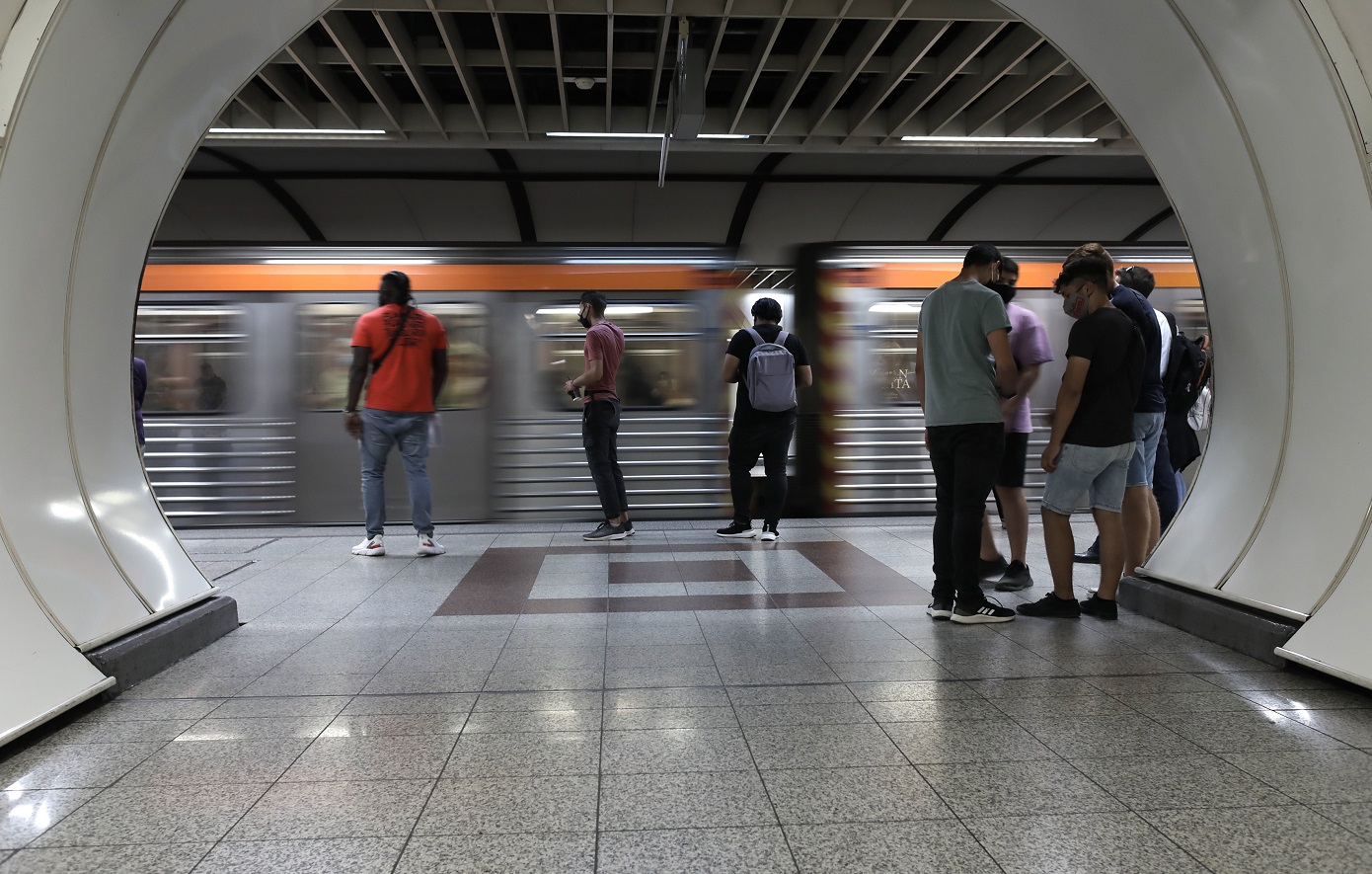 Απεργία Τρίτη 14 Οκτωβρίου: Πώς θα λειτουργήσουν Μετρό, λεωφορεία και Τρόλεϊ – Ποιοι συμμετέχουν