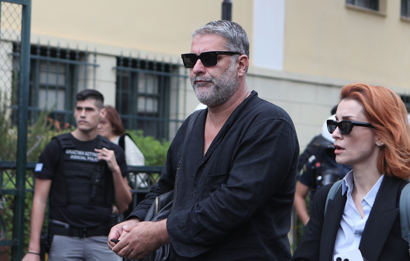 Νομική ομάδα Βασίλη Μπισμπίκη: «Ευχαριστημένοι – Υπήρχε πιθανότητα φυλάκισης για το αδίκημα»