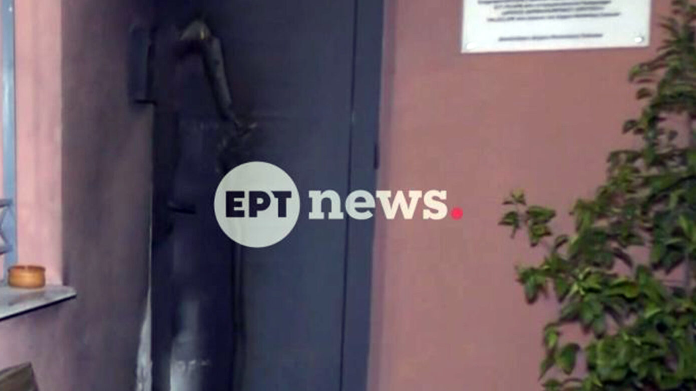 Γκαζάκι τοποθετήθηκε στα ΚΕΠ Νεάπολης-Συκεών – Ζημιές στην είσοδο