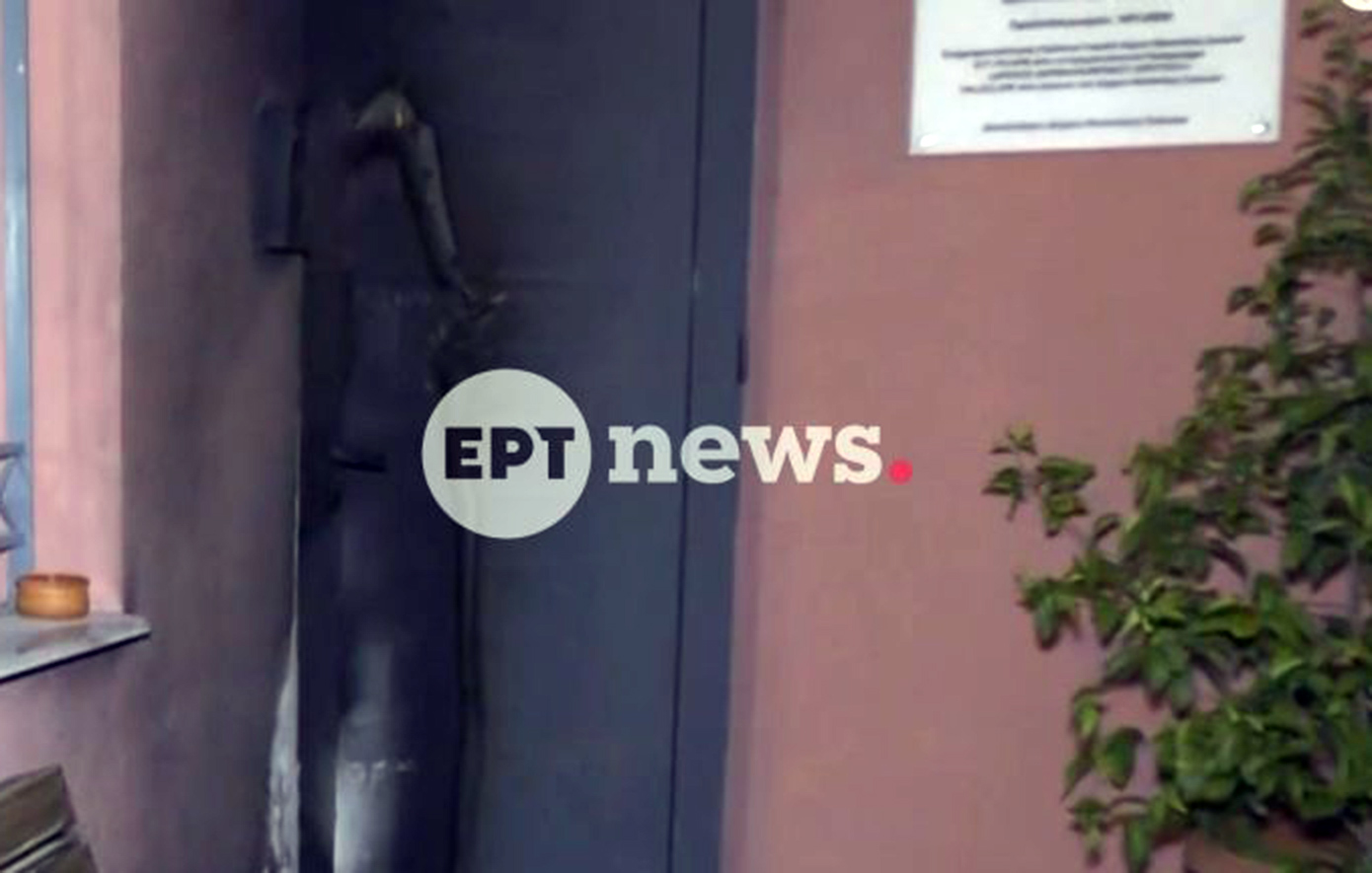 Γκαζάκι τοποθετήθηκε στα ΚΕΠ Νεάπολης-Συκεών – Ζημιές στην είσοδο