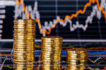 Προυπολογισμός και R&I ώθησαν τα ελληνικά ομόλογα – Στο 3,4% η απόδοση του 10ετούς τίτλου