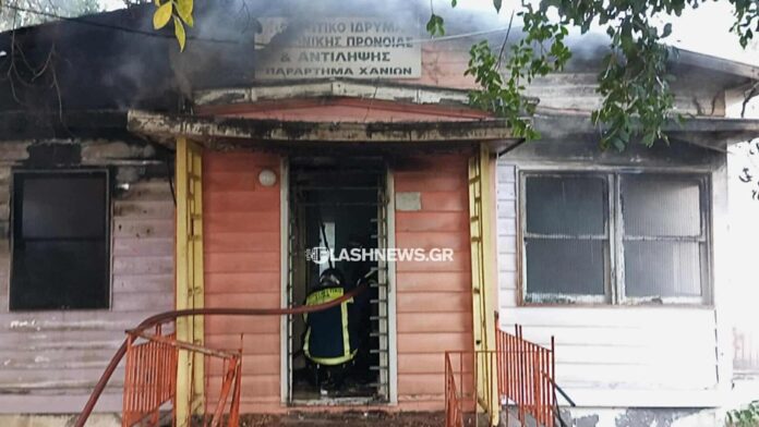 Πυρκαγιά εκδηλώθηκε στο παλιό ΠΙΚΠΑ