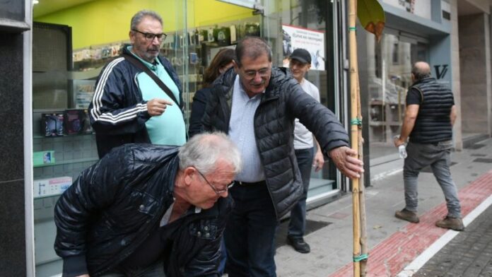 Φύτευση δέντρων στο κέντρο της πόλης από τον Δήμο Πατρέων