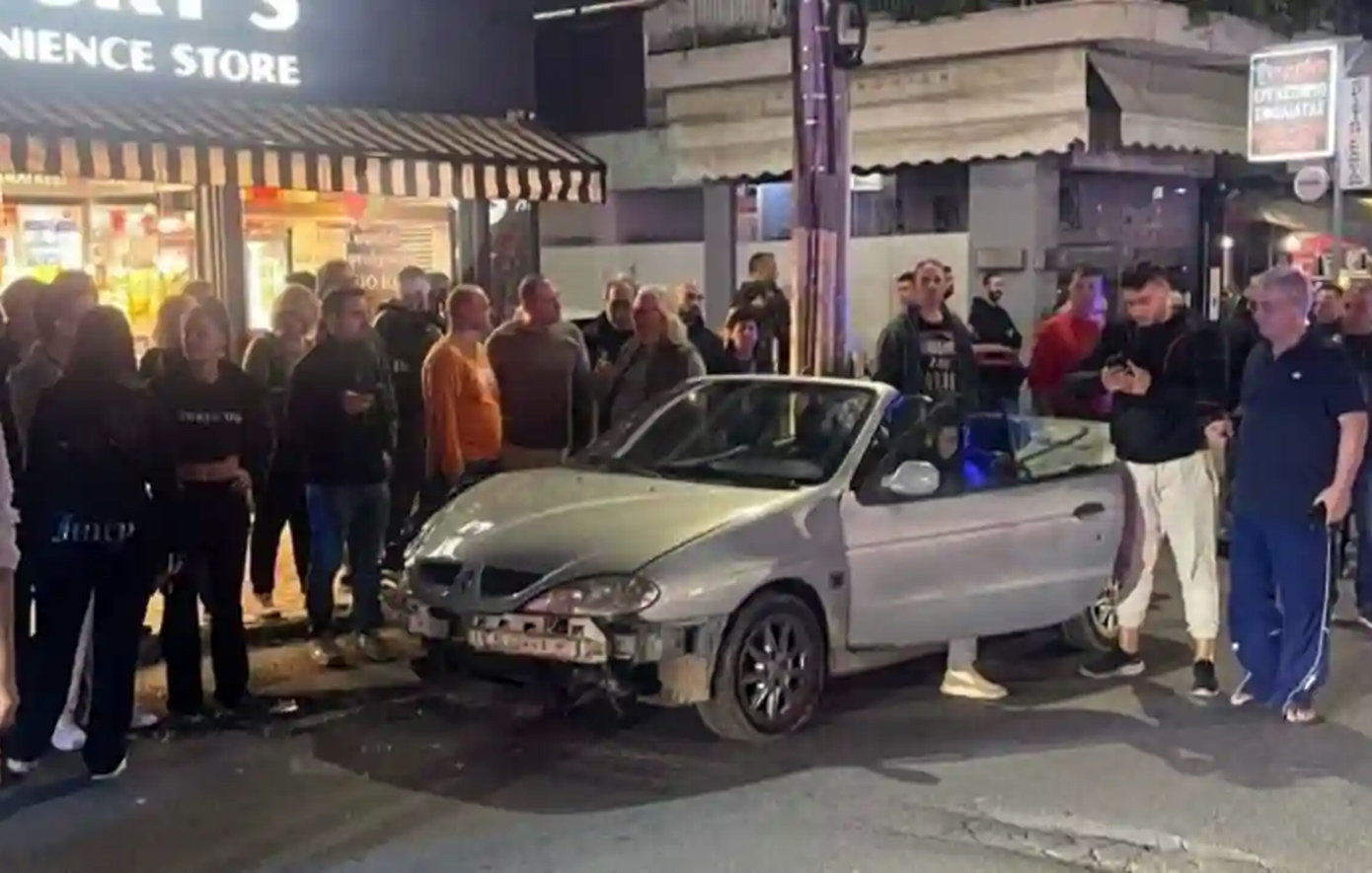 Σοβαρό ατύχημα στο Περιστέρι – Οδηγός κάμπριο χτύπησε μητέρα και το παιδί της