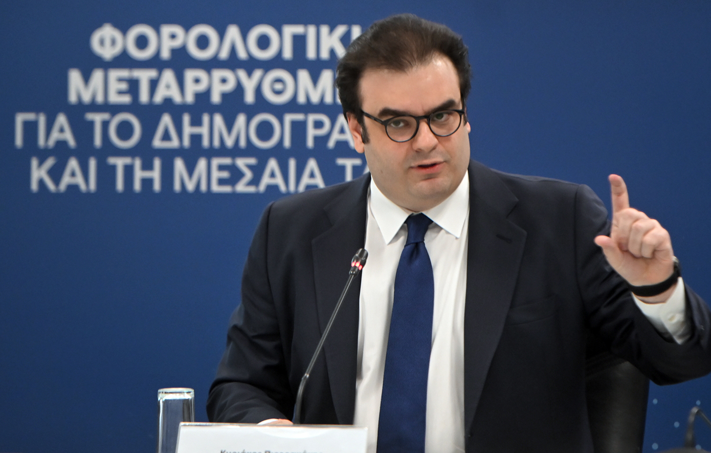 Πιερρακάκης για φορολογική αναμόρφωση: Τα μέτρα είναι προσεκτικά σχεδιασμένα και ισορροπημένα – Η πιο σημαντική φοροαπαλλαγή της μεταπολίτευσης