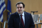 Πιερρακάκης: Η Ελλάδα σημείωσε μία από τις πιο αξιοσημείωτες μειώσεις δημόσιου χρέους