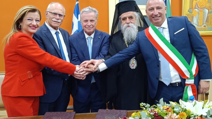 Πύργος και Squillace σύσφιξαν τις σχέσεις τους με την αδελφοποίηση