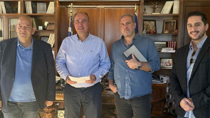 Συμφωνία για αναβάθμιση οδικής ασφάλειας στην ΠΕ Κορινθίας, 800.000 ευρώ