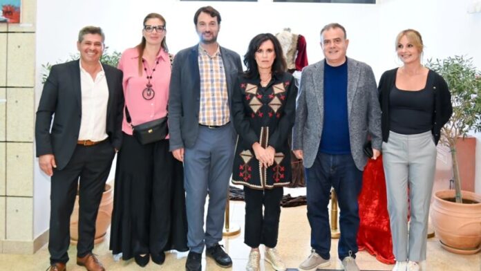 ΣΒΑΠ: Καθηλωτική η θεατρική παράσταση «Ultramarine» στον Δήμο Παλλήνης