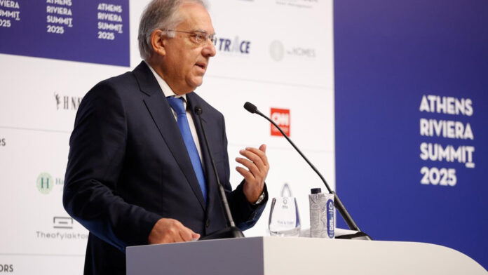 Θεοδωρικάκος: Διευκολύνουμε την υποδοχή και ενίσχυση των παραγωγικών επενδύσεων στην Ελλάδα