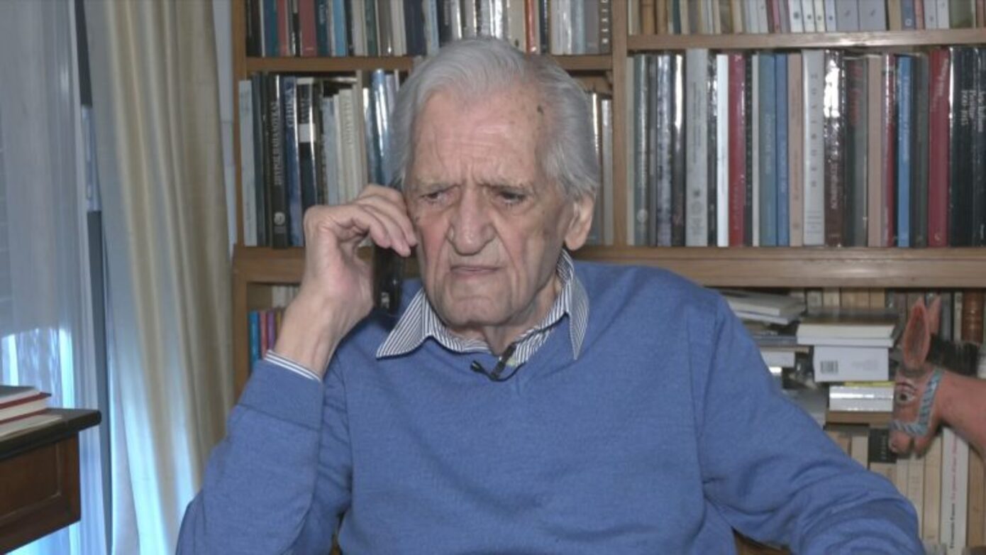 28η Οκτωβρίου: Ο Τίτος Πατρίκιος αναπολεί την κήρυξη του πολέμου και το κορίτσι που τον έσωσε από τη σύλληψη