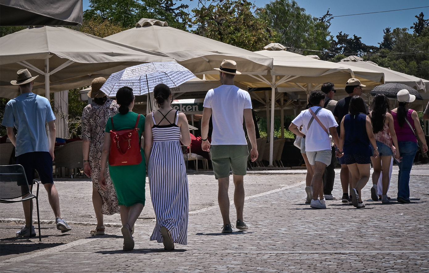 Αύξηση τουρισμού και απασχόλησης, αλλά μείωση θέσεων εργασίας το καλοκαίρι