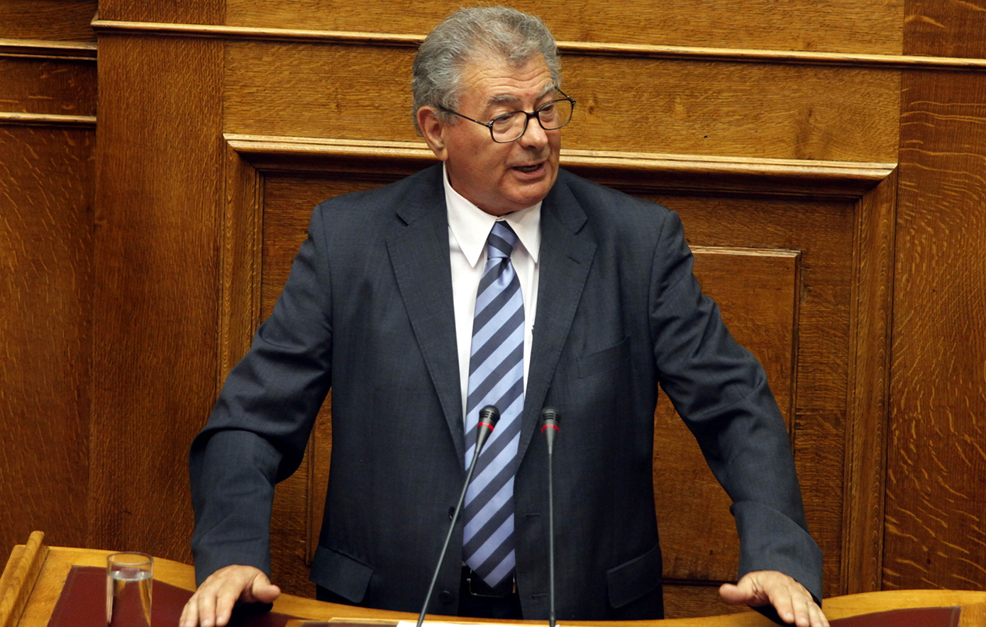 «Είδα τον πατέρα μου με τραύματα άμυνας στα χέρια, ήταν χτυπημένος», κατέθεσε ο γιος του Σήφη Βαλυράκη για τη στιγμή που τον αντίκρισε νεκρό