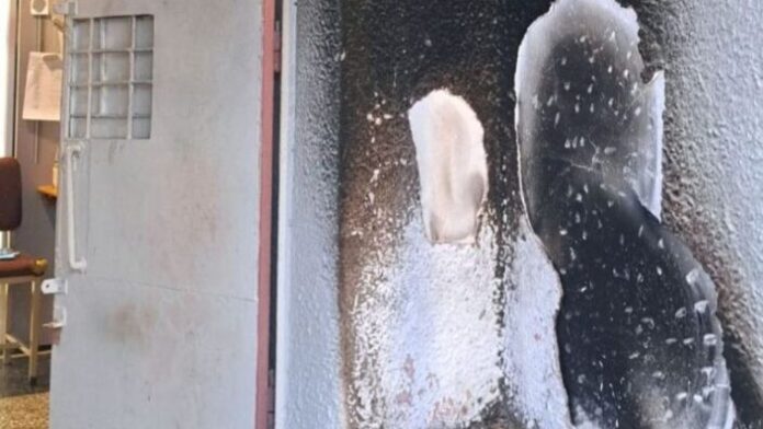 Η Δημοτική Αρχή καταδικάζει το πρόσφατο περιστατικό βανδαλισμού στο 1ο Γυμνάσιο Τυρνάβου