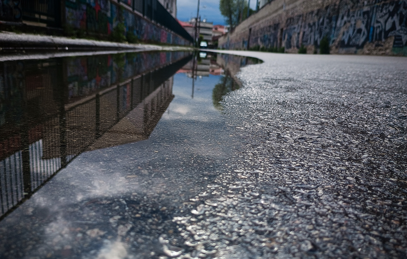 Ο Δήμος Αθηναίων έθεσε σε λειτουργία τον μηχανισμό έκτακτων καιρικών συνθηκών