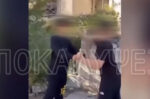 Έφηβος εκβίασε συνομήλικο: Τον ξυλοκόπησε για μη πληρωμή με κοσμήματα – Δείτε βίντεο