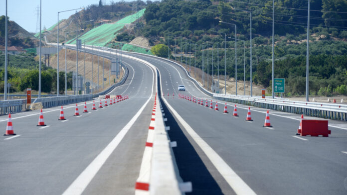 Θεσσαλονίκη: Ελευθερώνονται οι δύο μηχανικοί για τις υπερκοστολογήσεις έργων στην Εγνατία Οδό