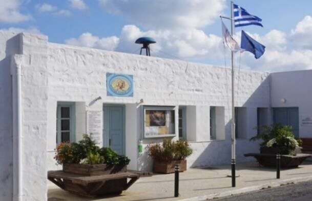 Δ. Σίφνου: Βολές δημάρχου και Γενικού Γραμματέα στον επικεφαλής της αντιπολίτευσης