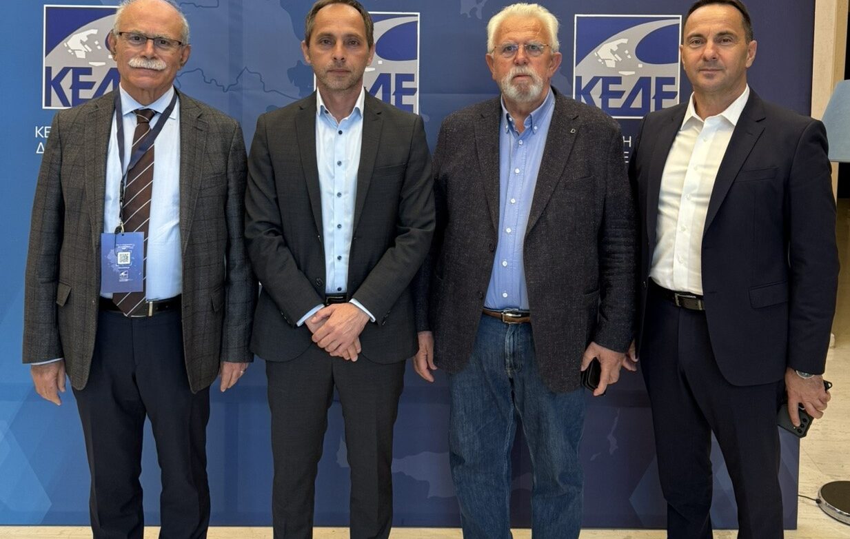 Οι δήμαρχοι της Ηλείας παρευρίσκονται στο συνέδριο της ΚΕΔΕ στην Αλεξανδρούπολη