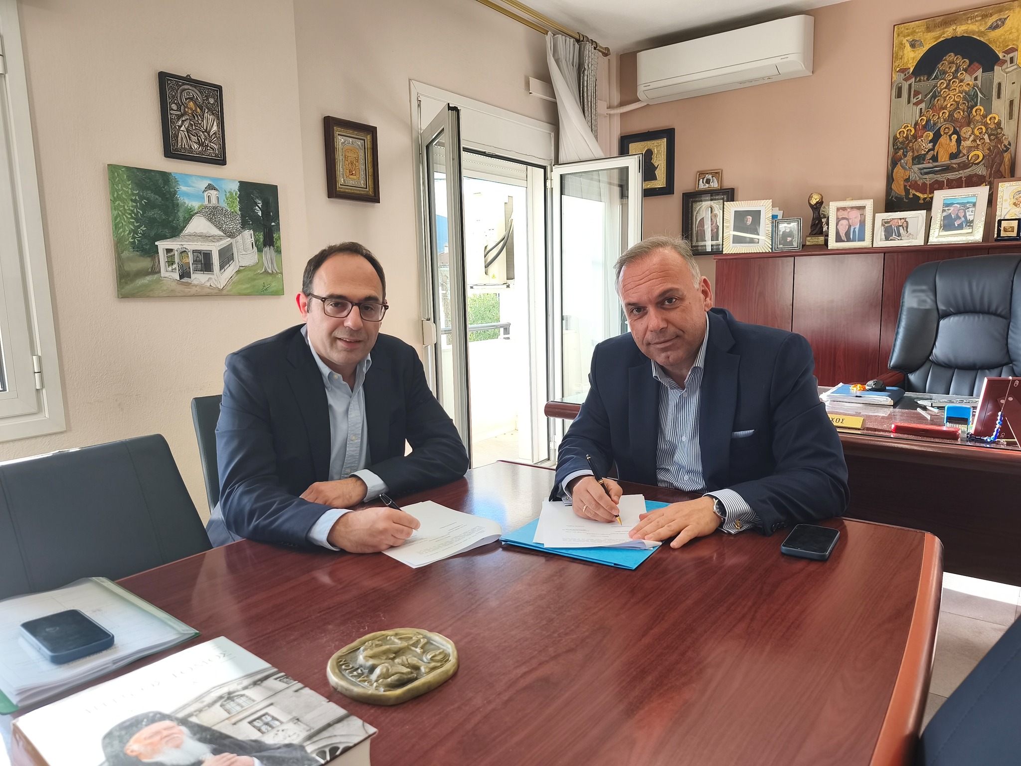 Σύμβαση για το έργο «Ασφαλτοστρώσεις Δήμου Θάσου 2025» υπογράφηκε