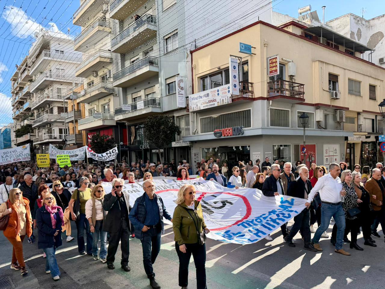 Δυναμικό ΟΧΙ στην τοποθέτηση LNG στον Παγασητικό – Κουρέτας: Προειδοποιήσαμε για πόλεμο