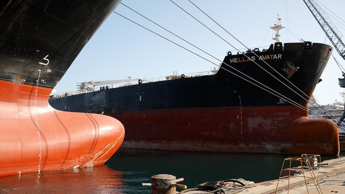 Αναβίωση στην άμυνα και ναυπηγεία: Η Ελλάδα «αναδομεί» βαριά βιομηχανία – Επενδύσεις 150 εκατ. ευρώ μεταμορφώνουν το τοπίο