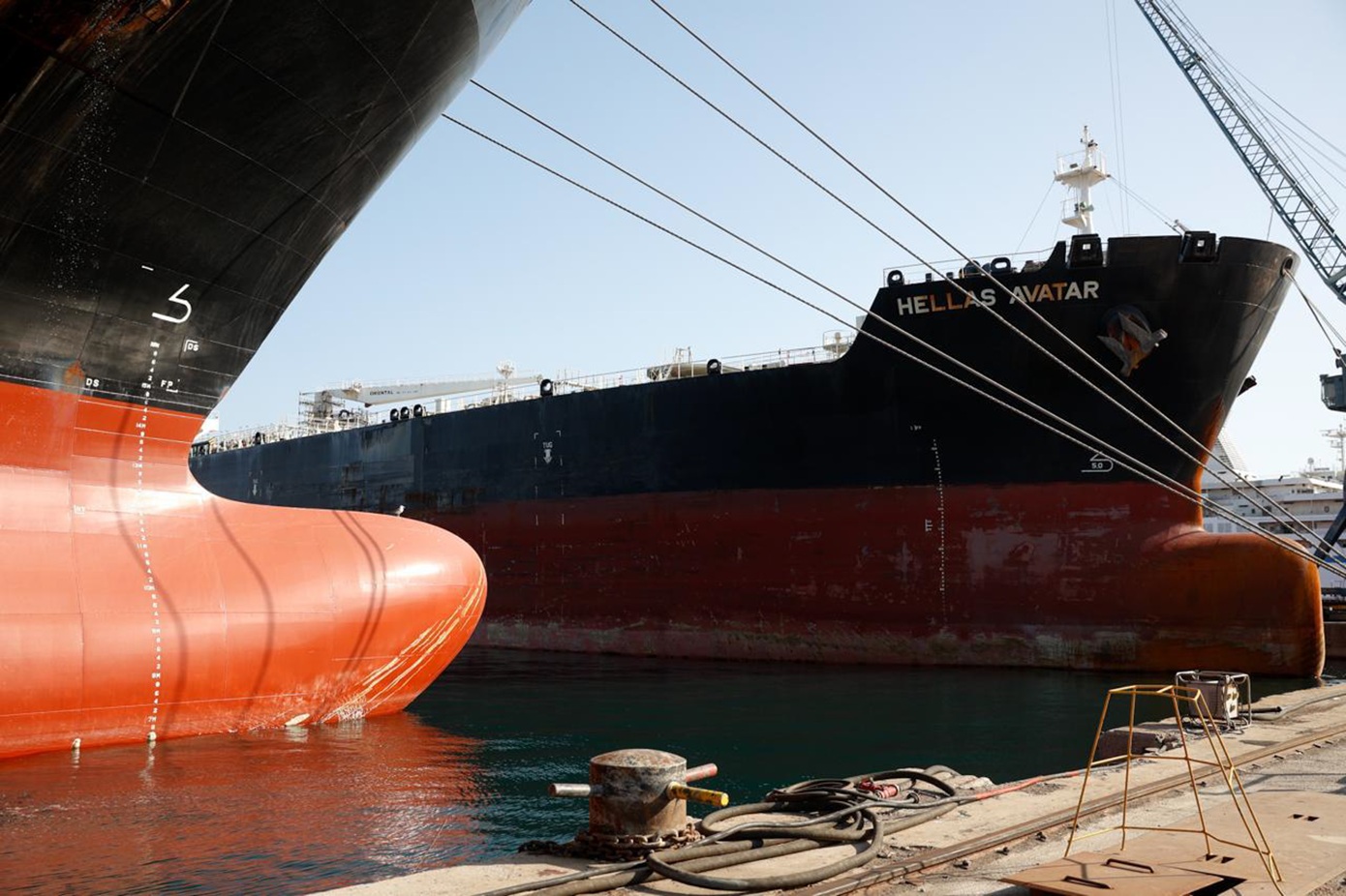 Αναβίωση στην άμυνα και ναυπηγεία: Η Ελλάδα «αναδομεί» βαριά βιομηχανία – Επενδύσεις 150 εκατ. ευρώ μεταμορφώνουν το τοπίο