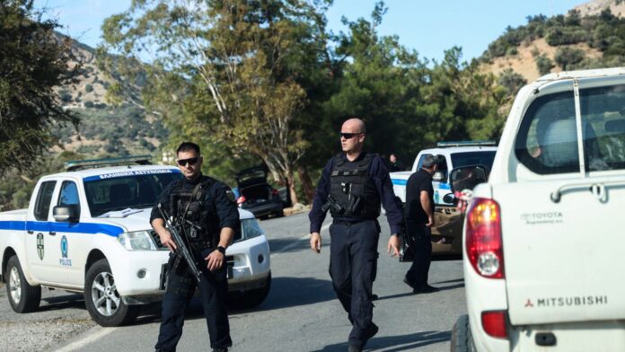 «Άρωμα αρχαιοκαπηλίας στο φονικό στα Βορίζια;» – Το νέο σενάριο και τα όπλα που ίσως έχουν πεταχτεί στο Λιβυκό Πέλαγος