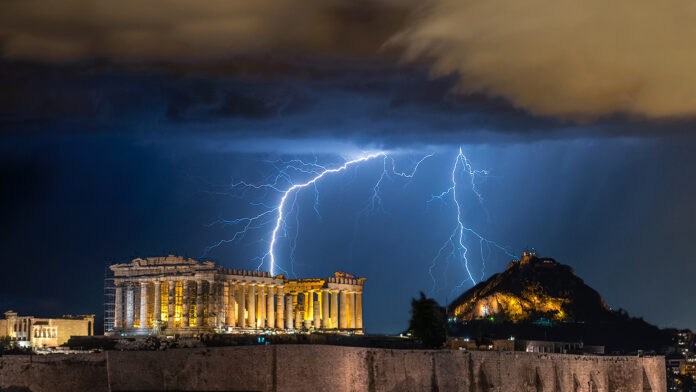 Κακοκαιρία: Η προειδοποίηση του Θοδωρή Κολυδά για περιοχές με βροχοπτώσεις έως 100 χιλιοστά