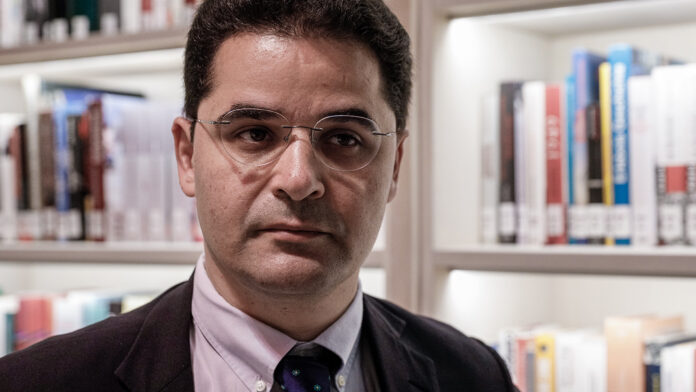 Υποκλοπές: «Το μοτίβο αποκαλύπτει ότι η παγίδευση αρχίζει από την ΕΥΠ και συνεχίζεται με το Predator» ανέφερε ο Κουκάκης