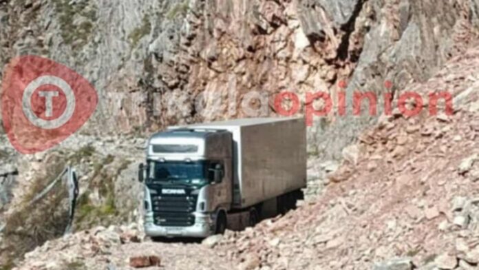 Οδηγός φορτηγού παγιδεύτηκε σε χωματόδρομο στα Τρίκαλα λόγω λάθους του GPS