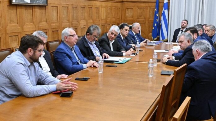 Η ΚΕΔΕ ανέδειξε τα θέματα της Τοπικής Αυτοδιοίκησης σε ΠΑΣΟΚ και ΣΥΡΙΖΑ ενόψει του Προϋπολογισμού 2026