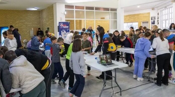 Περιφέρεια Στερεάς Ελλάδας Ολοκληρώθηκε το 5ο Φεστιβάλ Εκπαιδευτικής Ρομποτικής στο Καρπενήσι