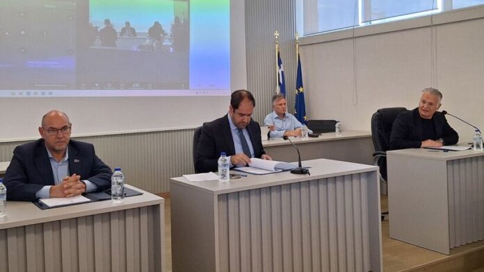 Περιφέρεια Πελοποννήσου: Μεγάλη σύσκεψη με τον Υπουργό Πολιτικής Προστασίας στην Τρίπολη