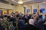 ΚΕΔΕ: Με εντάσεις και δραματική ψηφοφορία έκλεισε το συνέδριο της ΚΕΔΕ