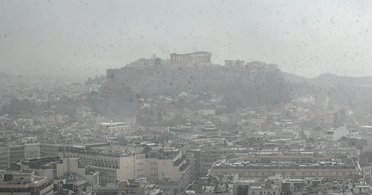 Γιατί η Αθήνα «πλημμύρισε» με 40 χιλιοστά βροχής – Η ανάρτηση Κολυδά για το διπλό πέρασμα των καταιγίδων στην Αττική