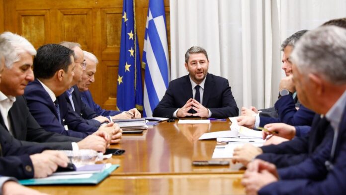 Ανδρουλάκης προς ΚΕΔΕ: Θέλουμε Αυτοδιοίκηση απαλλαγμένη από το εκάστοτε Μαξίμου
