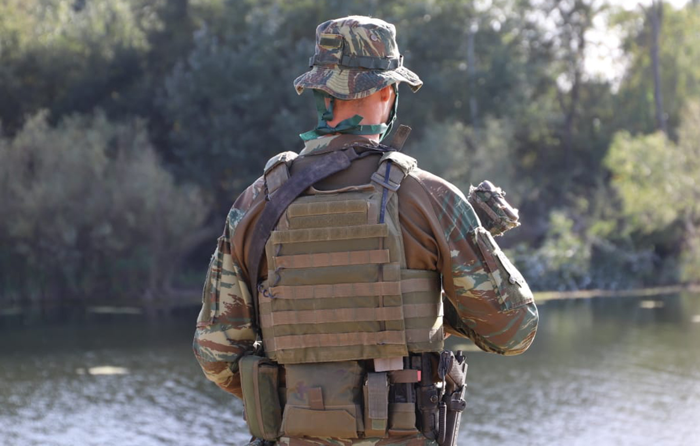 Θρήνος μετά την τραγωδία στο πεδίο βολής της Ρόδου – Πώς σκοτώθηκε ο 19χρονος ΕΠ.ΟΠ. και πώς ακρωτηριάστηκε ο επιλοχίας