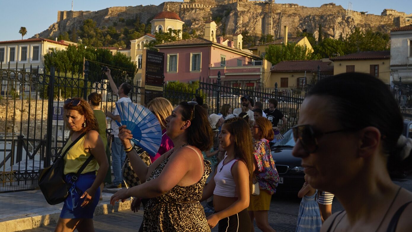 Η Αθήνα πρωτοπόρος προορισμός για διακοπές χωρίς αυτοκίνητο στην Ευρώπη – Βασικό κριτήριο η προσβασιμότητα και η οικονομία των ΜΜΜ