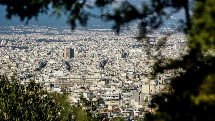 Η Ελλάδα διπλασιάζει τις διανυκτερεύσεις σε Airbnb καταλύματα πανευρωπαϊκά
