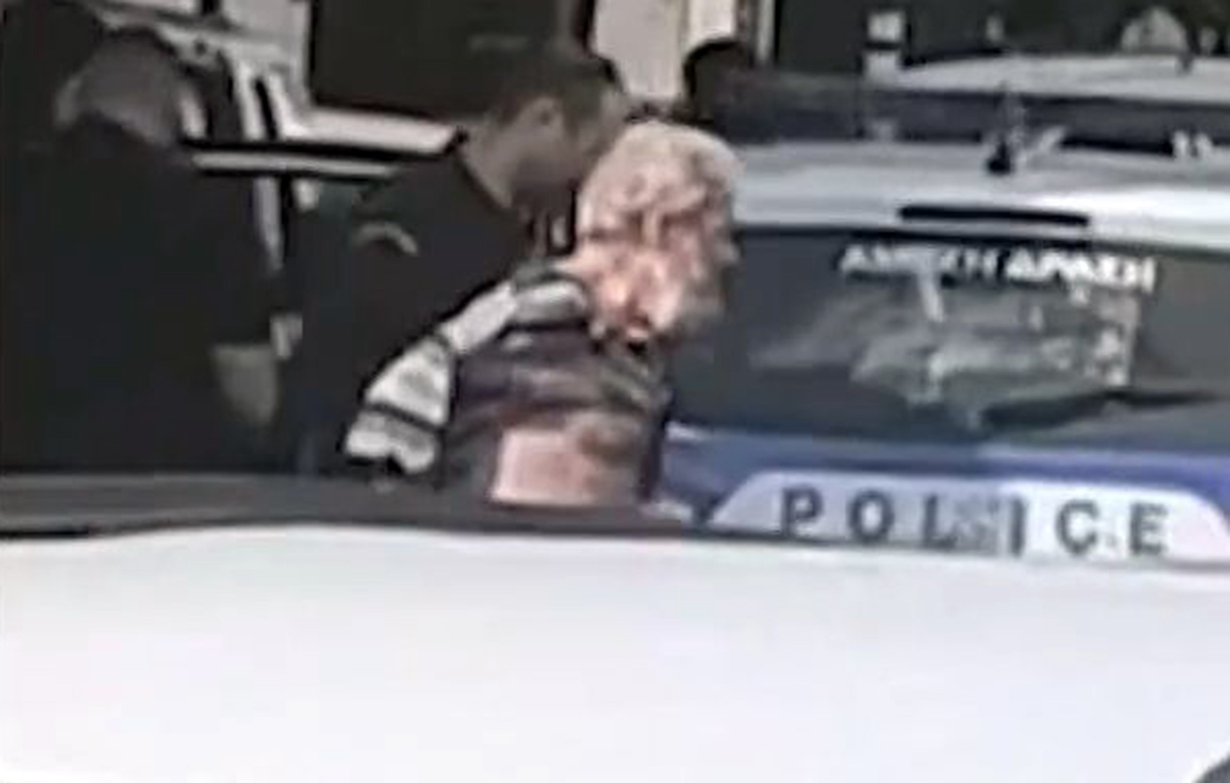 Περιπέτειες για αστυνομικό που διέσωσε γυναίκα από τον άντρα της στο Ηράκλειο – Κλήση σε απολογία λόγω τηλεοπτικής εμφάνισης