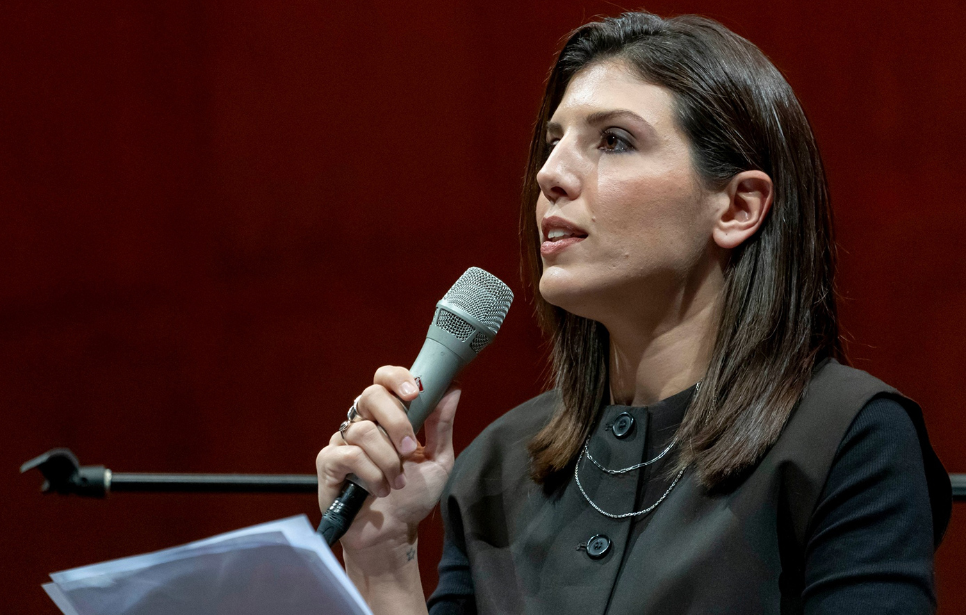 Καταγγελία για ομοφοβική επίθεση μετά το φεστιβάλ Θεσσαλονίκης – Τους πέταξαν νερό ενώ περπατούσαν στο κέντρο της πόλης