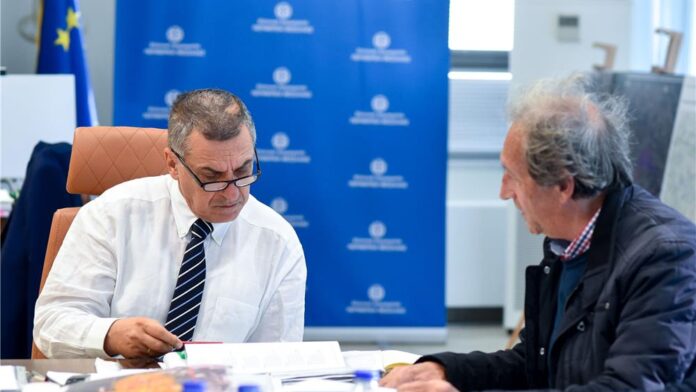 Δ. Κουρέτας: «Η αυξημένη ατμοσφαιρική ρύπανση στη Θεσσαλία απαιτεί άμεση δράση»