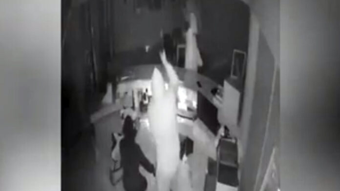 Αποκαλύψεις για Ρομά διαρρήκτες: Ζούσαν πολυτελώς με επιδόματα, έκλεβαν από χρηματοκιβώτια και τζόγαραν στο καζίνο