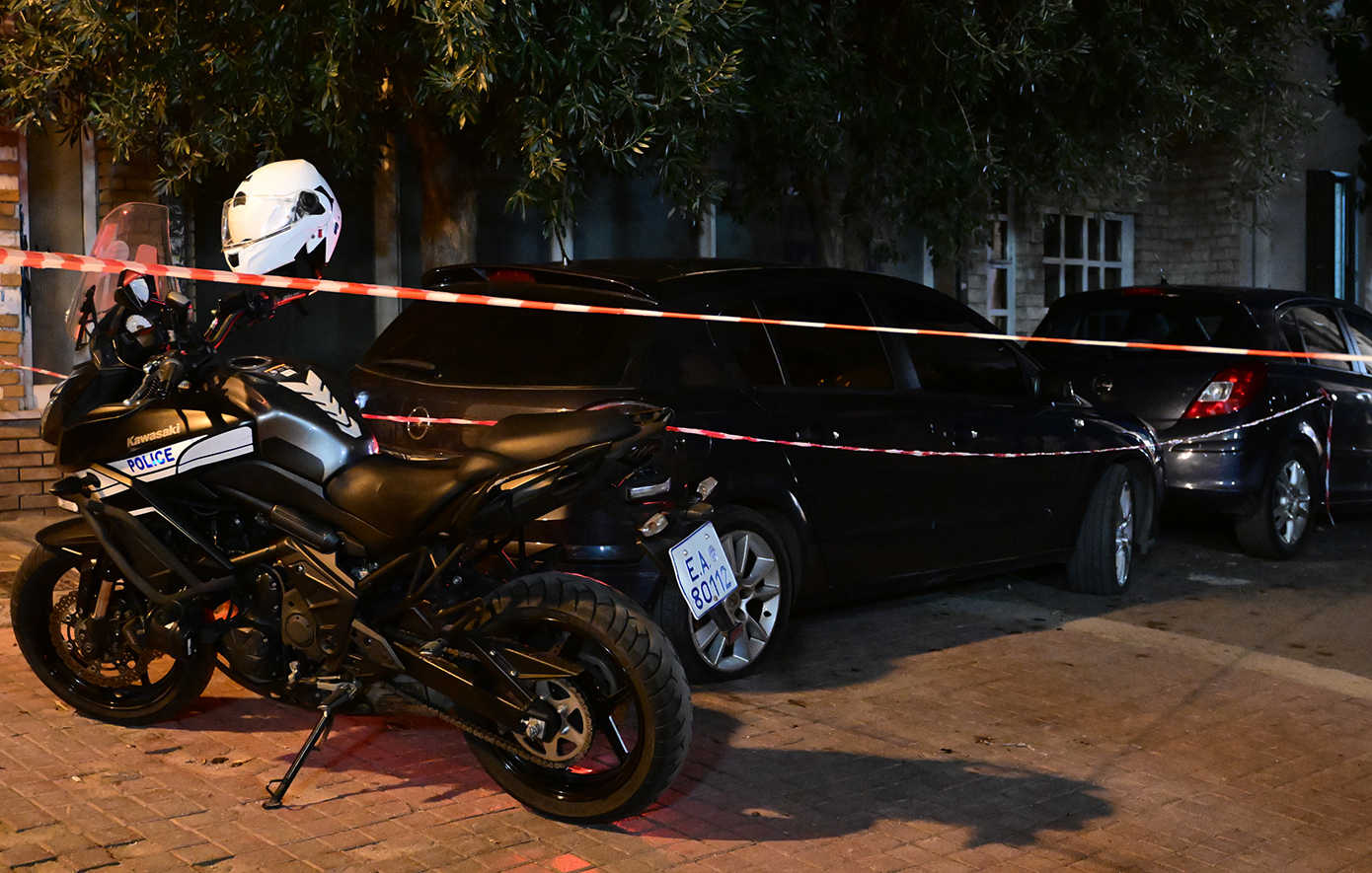 Εξαφανισμένοι οι ληστές που τραυμάτισαν τρεις αστυνομικούς στον Άγιο Δημήτριο – «Ήταν σοκ, θα μπορούσαμε να έχουμε θύματα»