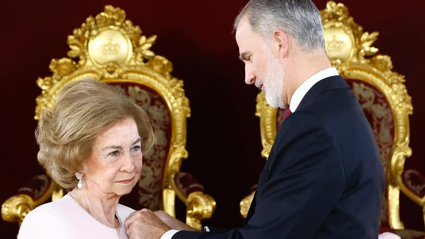 Βασίλισσα Σοφία: Τιμήθηκε με την ανώτατη διάκριση του Τάγματος του Χρυσόμαλλου Δέρατος