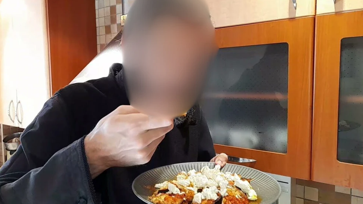 «Θέλεις να σε εξυπηρετώ και να κερδίζεις χρήματα;» – Τα ερωτικά μηνύματα του παλαιοημερολογίτη σε 43χρονο
