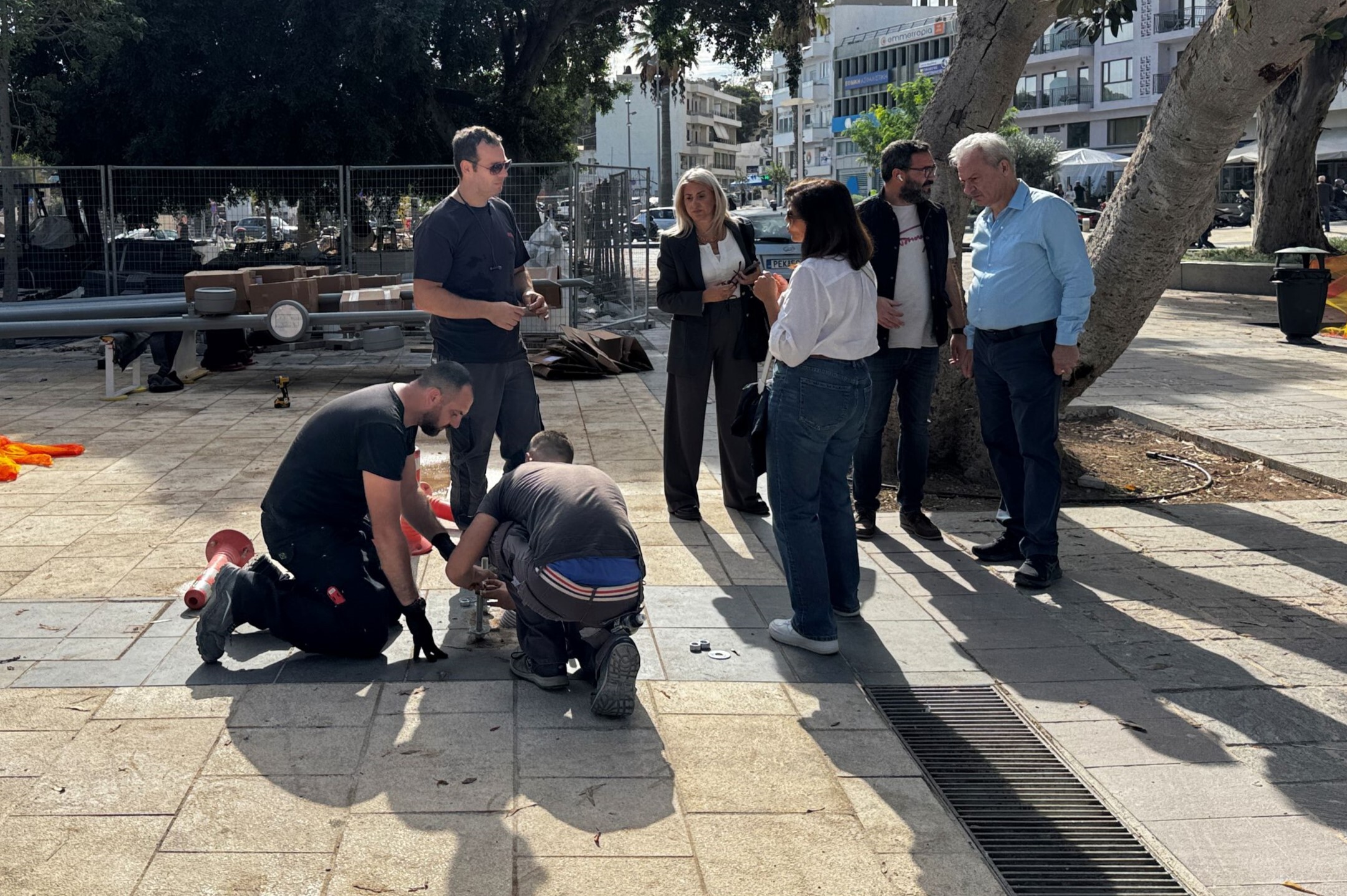 Καινούργια φωτιστικά στην πλατεία Ελευθερίας του Δήμου Ηρακλείου