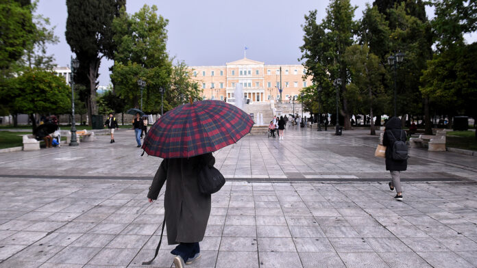Θύελλες πλήττουν τη χώρα, τι αναμένεται τις επόμενες ώρες – Ανανεώθηκε το έκτακτο δελτίο της ΕΜΥ